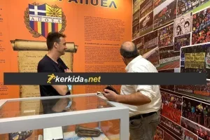 ΠΑΙΖΕΙ ο Μαντούκα!