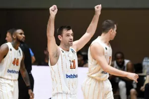 Μάντζαρης: Ρεκόρ καριέρας στις ασίστ!