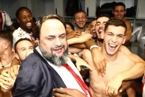 Πριμ 3 εκατ. για πρόκριση στους «16» και 1 εκατ. για κάθε νίκη!