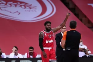 Μάρτιν: "Νιώθω πολύ όμορφα, χαρούμενος με την εμφάνιση μου"