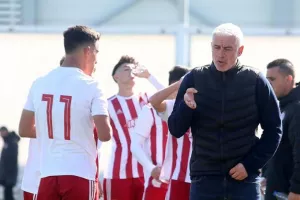 Νικοπολίδης: «Συγχαρητήρια στον ΠΑΟΚ, ήταν ένα πολύ καλό παιχνίδι για εμάς»
