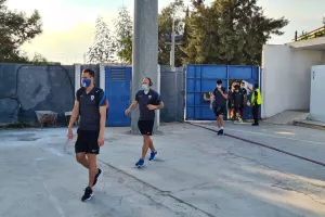 ΦΩΤΟΣ/Στο γήπεδο η Ανόρθωση