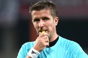 Ο διαιτητής του τελικού του Champions League σφυρίζει το Ολυμπιακός-Μαρσέιγ
