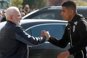 "Η καρδιά μου πονάει, αλλά πρέπει να φύγω"