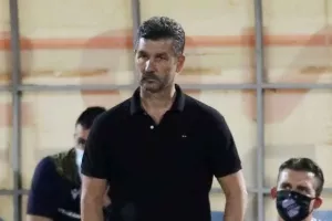 Μόνο ένα "διπλό"/Μαρίνος