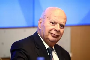 Βασιλακόπουλος: "Έχει μηδενική προσφορά στον αθλητισμό και απαξιώνει με αήθη τρόπο"