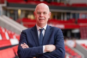 Στο "κενό" το αίτημα της PSV