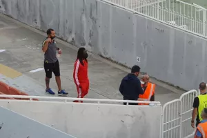 Ντονγκαλά στην κερκίδα... σε ιδιαίτερο ματς!