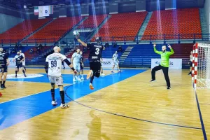 ΠΑΡΝΑΣΣΟΣ ΣΤΡΟΒΟΛΟΥ: Tεράστια πρόκριση κόντρα σε Σάσσαρι