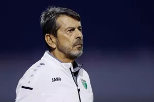 Γιάννης Πετράκη