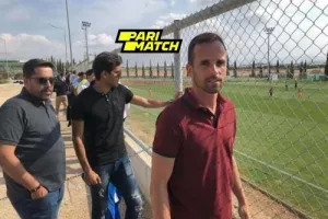 (ΚΑΤΗΓΟΡΕΙΤΑΙ ο Βαζ) Μεταγραφή στη Λέφσκι και τα χρήματα στην... Κύπρο! 