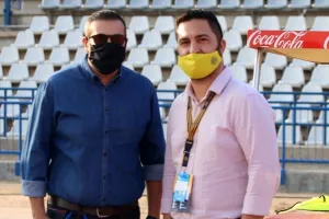 Φίλοι...
