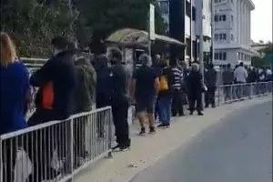 Ρε μα είστε σοβαροί;;;