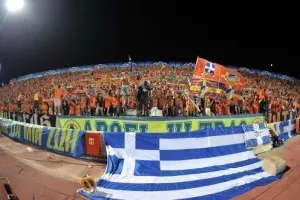 Ο κόσμος.../ΑΠΟΕΛ