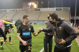 Γαλανόπουλος: «Με συγκίνησαν όλοι στην ΑΕΚ» 