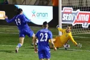 "Διπρόσωπη" και... φιλική ήττα (Φώτος)