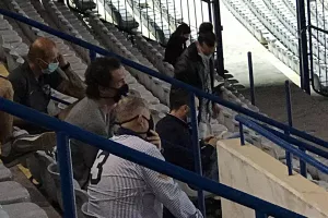Στην εξέδρα Ντουμπόφ και Μιχαϊλένκο