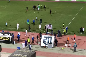 Η Καρμιώτισσα άναψε... κόκκινο στο σερί της Ανόρθωσης