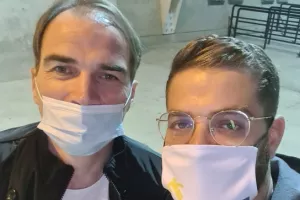 Dobra με Χρίστο