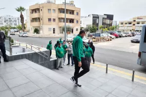 Υποδέχθηκαν Σωφρόνη, "ντόπαραν" την αποστολή (βίντεος/φώτος)