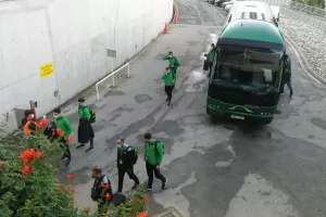 Στο γήπεδο η Ομόνοια (βίντεο/φώτος)
