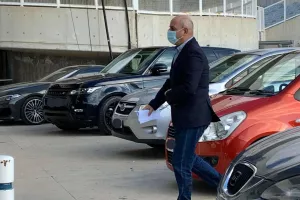 (Φώτος kerkida) Η άφιξη των παραγόντων στην Έκτακτη Γ.Σ