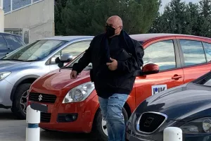 (Φώτος kerkida) Η άφιξη των παραγόντων στην Έκτακτη Γ.Σ