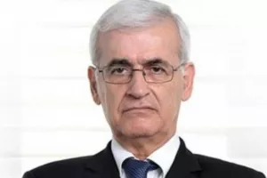 ΠΑΡΑΙΤΗΣΗ;