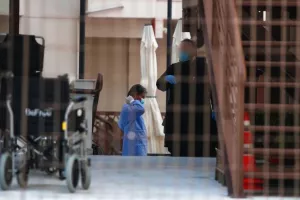Συναγερμός σε γηροκομείο στη Λεμεσό-35 άτομα θετικά στον κορωνοϊό