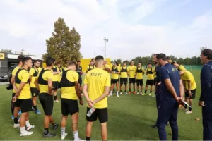 Επιστροφή στις προπονήσεις χωρίς τους διεθνείς