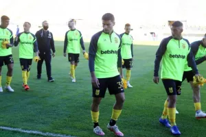 Το οικογενειακό διπλό στο «Βικελίδης» και το μήνυμα των παικτών του Άρη