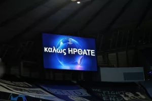 Μάντσεστερ Σίτι - Ολυμπιακός: Καλωσόρισαν τους Πειραιώτες στα ελληνικά οι Άγγλοι! (φώτο)