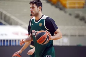 «Ο Παναθηναϊκός πρεσβεύει το μαχητικό και οικογενειακό πνεύμα» (βίντεο)