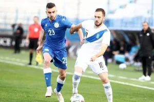 "Διπρόσωπη" και... φιλική ήττα (Φώτος)