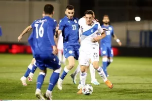 "Διπρόσωπη" και... φιλική ήττα (Φώτος)