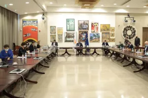 Μεσημέρι Παρασκευής τα νέα μέτρα/Τι αναμένεται να ανακοινωθεί