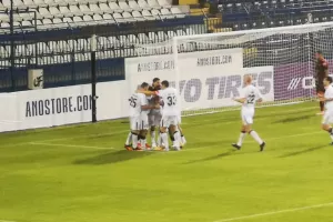 Πρόκριση με γκολάρα "Τζίμη" από τα... παλιά! (φώτος)