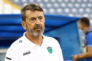 ΕΠΙΣΗΜΟ/Πετράκης... 2022