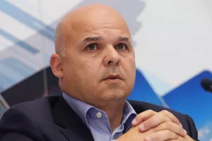 "Ο Τιμούρ θα είναι στον πάγκο και τη νέα σεζόν"