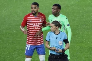 Ασυνήθιστο/Ομόνοια