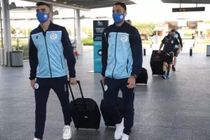 (ΦΩΤΟΣ) Αναχώρησε για Αθήνα η Εθνική μας 