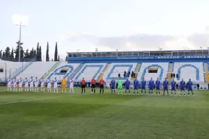 "Διπρόσωπη" και... φιλική ήττα (Φώτος)