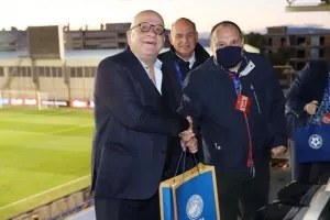 "Διπρόσωπη" και... φιλική ήττα (Φώτος)
