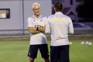 Η πρώτη του Mick McCarthy στον PariMatch Αρχάγγελο (Φώτος)