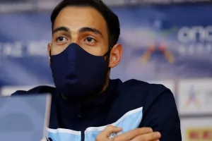 Κύπρο… ΜΟΝΟ ΔΙΑΚΟΠΕΣ/Δήλωση 