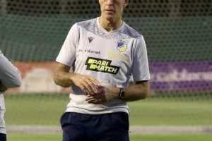 Η πρώτη του Mick McCarthy στον PariMatch Αρχάγγελο (Φώτος)