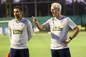 Η πρώτη του Mick McCarthy στον PariMatch Αρχάγγελο (Φώτος)