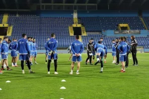 ΦΩΤΟΣ/Η προπόνηση στο Γκράτσκι