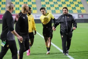 Η ΑΕΛ... χάλασε το ντεμπούτο Σωφρόνη και προκρίθηκε πανηγυρικά στους "8"! (φώτος)