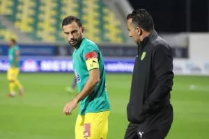 Η ΑΕΛ... χάλασε το ντεμπούτο Σωφρόνη και προκρίθηκε πανηγυρικά στους "8"! (φώτος)